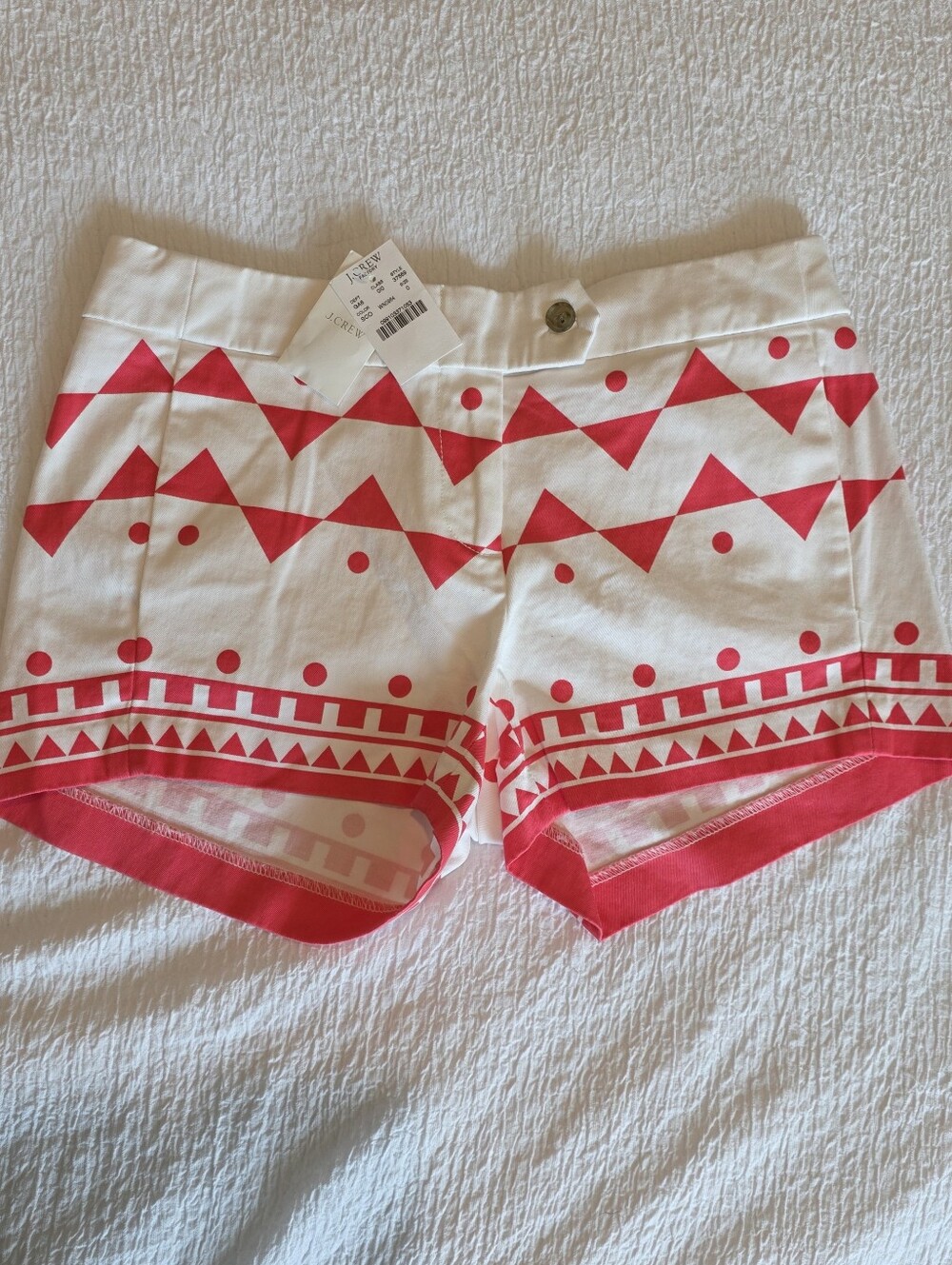 NWT J. Crew Stretch Chino White Shorts, Red Geometric Print. Inseam 3". Size 0